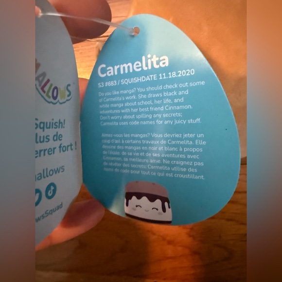 Carmelita Smores 3.5 inch Squishmallow Keychain NWT - Picture 4 of 4